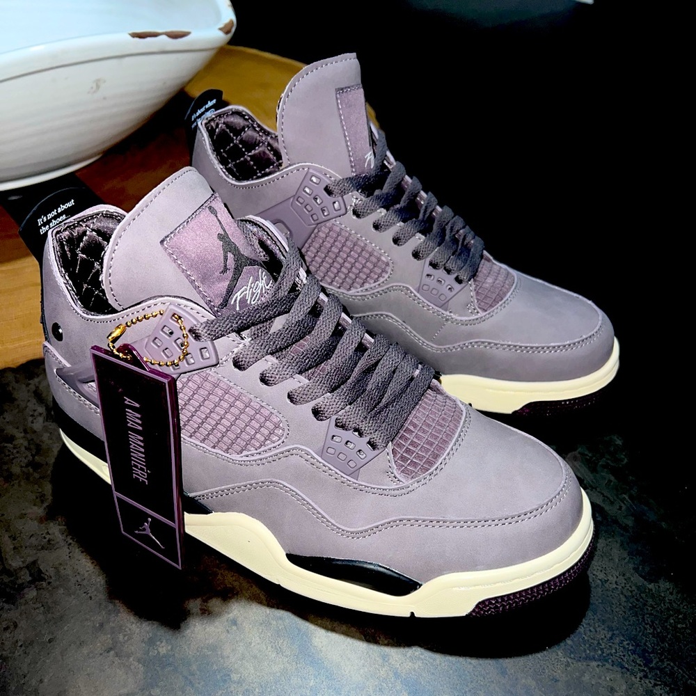 Jordan 4 Retro